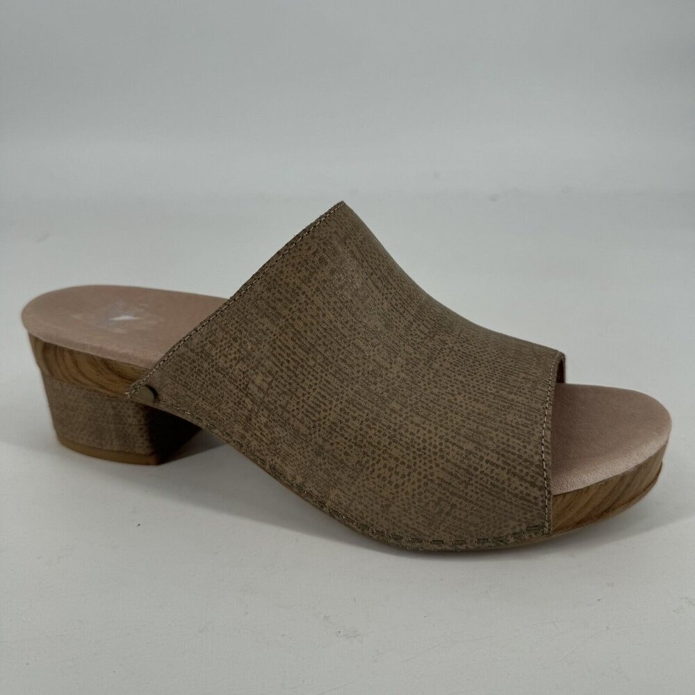 Dansko sandals womens 41 11 brown leather maci open toe shoes minimalist coastal